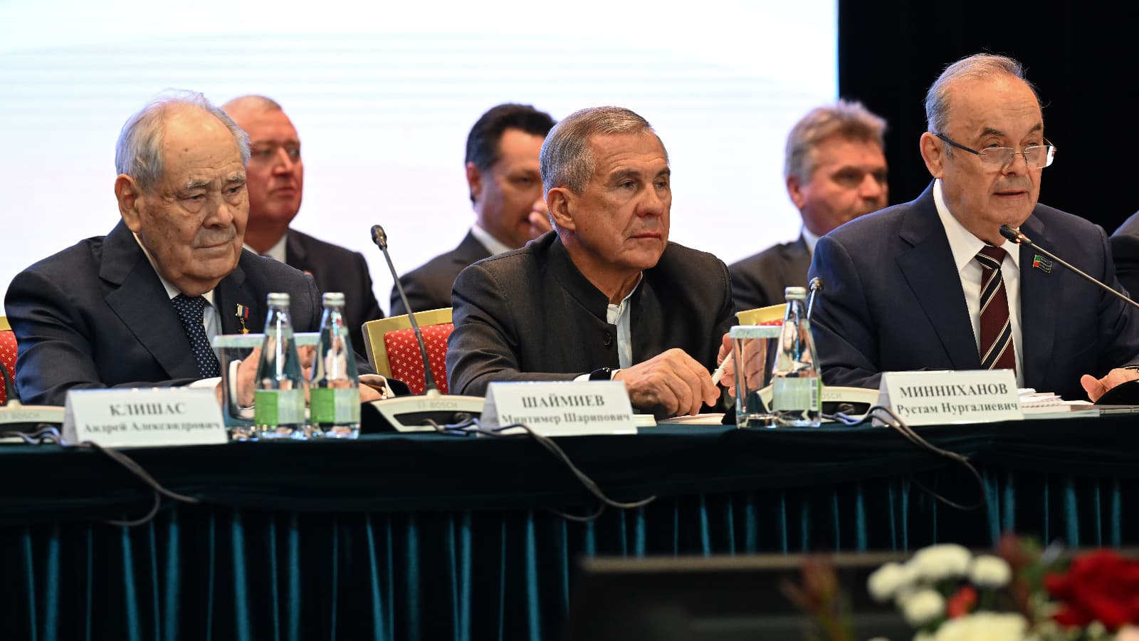 Минтимер Шаймиев принял участие в работе XX съезда Совета муниципальных образований РТ